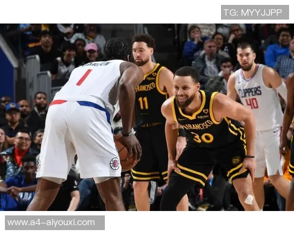 狂送11连败！NBA羞耻纪录诞生，把一手好牌打烂！你们也该拆伙了